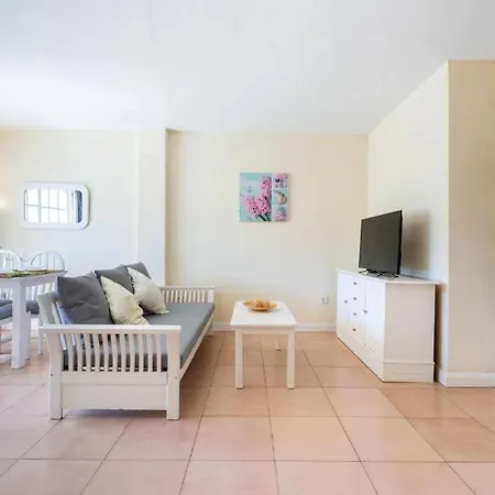 Lägenhet Carihuela Front